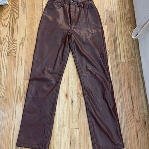 Abercrombie & Fitch Women’s 90s straight ultra high rise Brown Leather Pants
